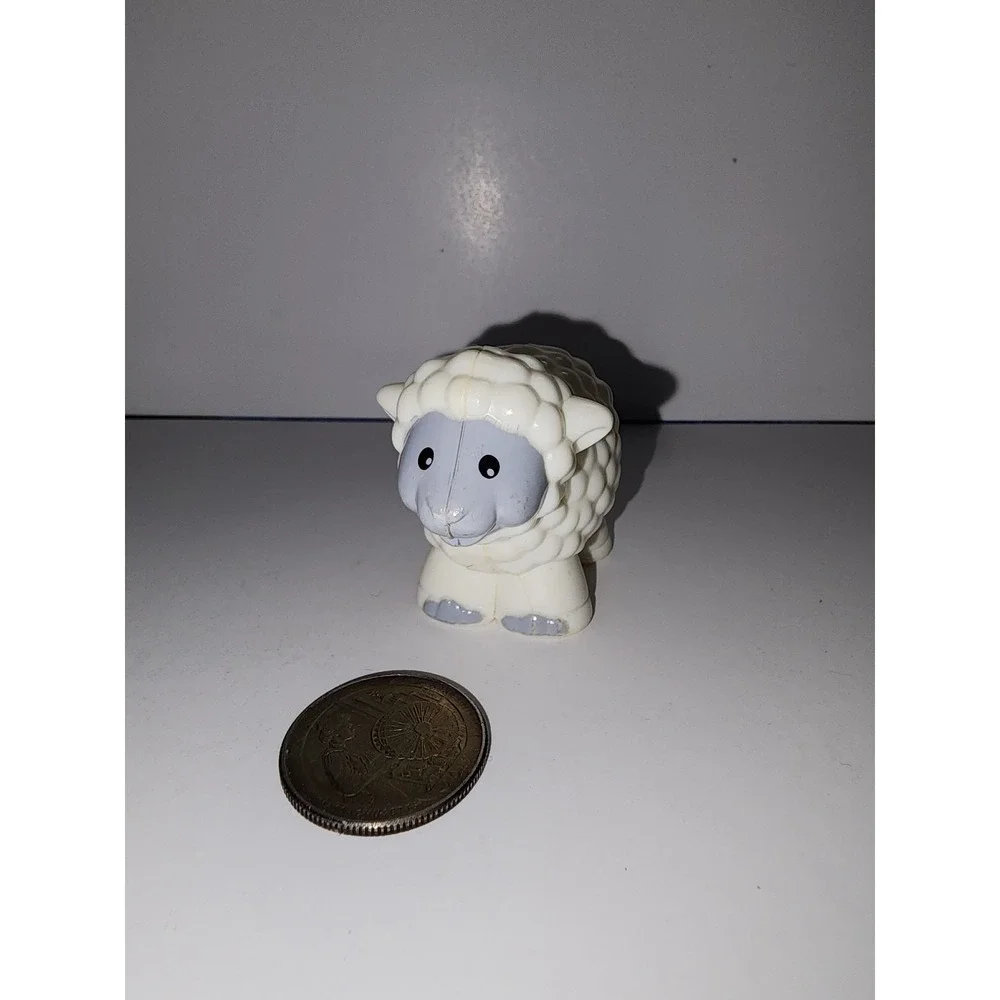 Vintage Fisher Price Little People Replacement Farm Sheep‎